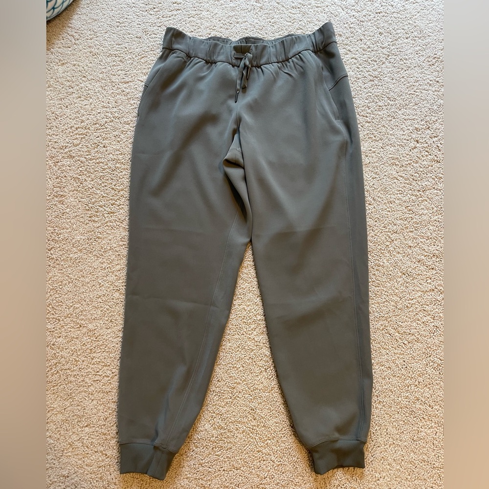 Lululemon joggers